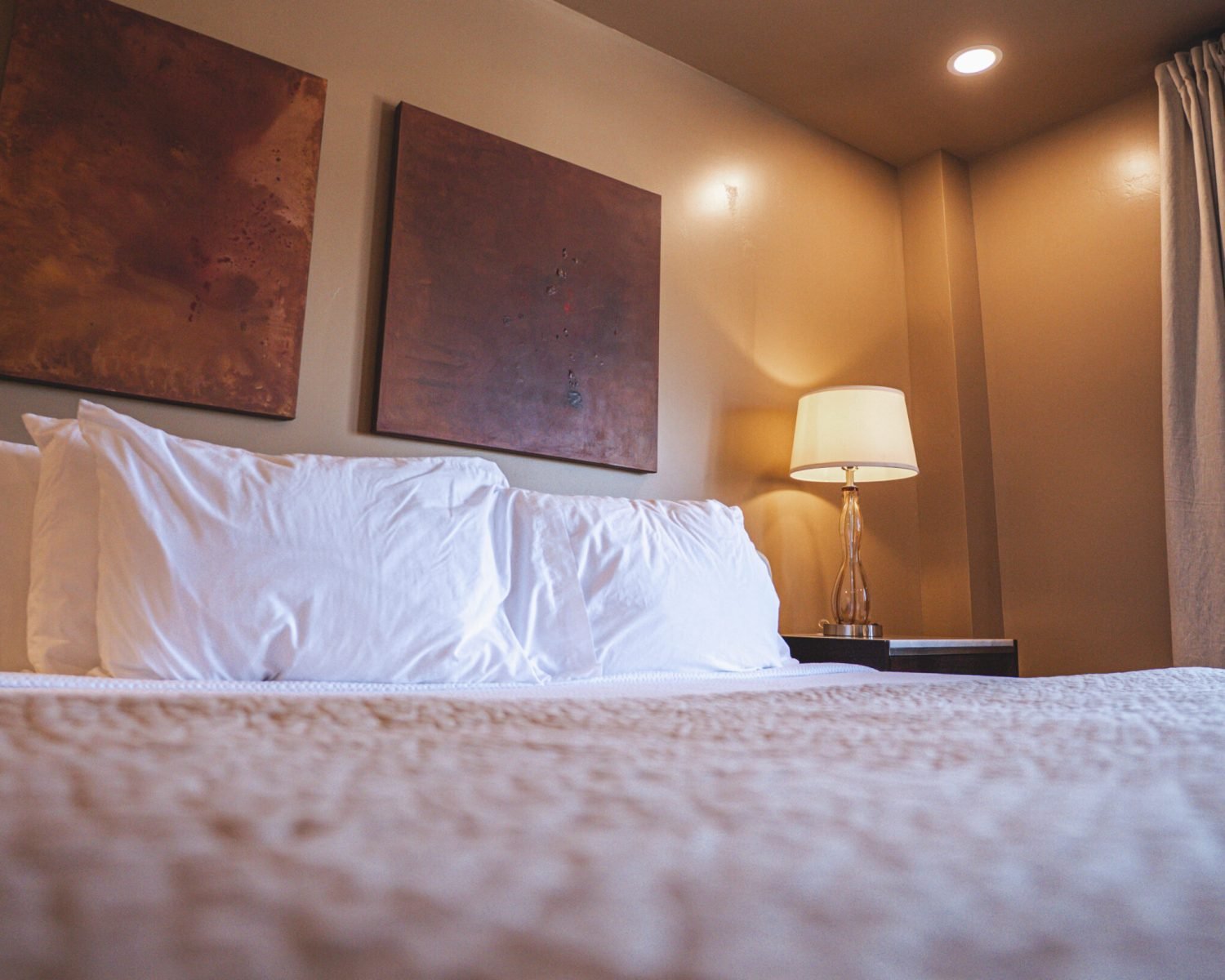 the-abbott-suite-bed-and-nightstand-powerhouse-on-broadway